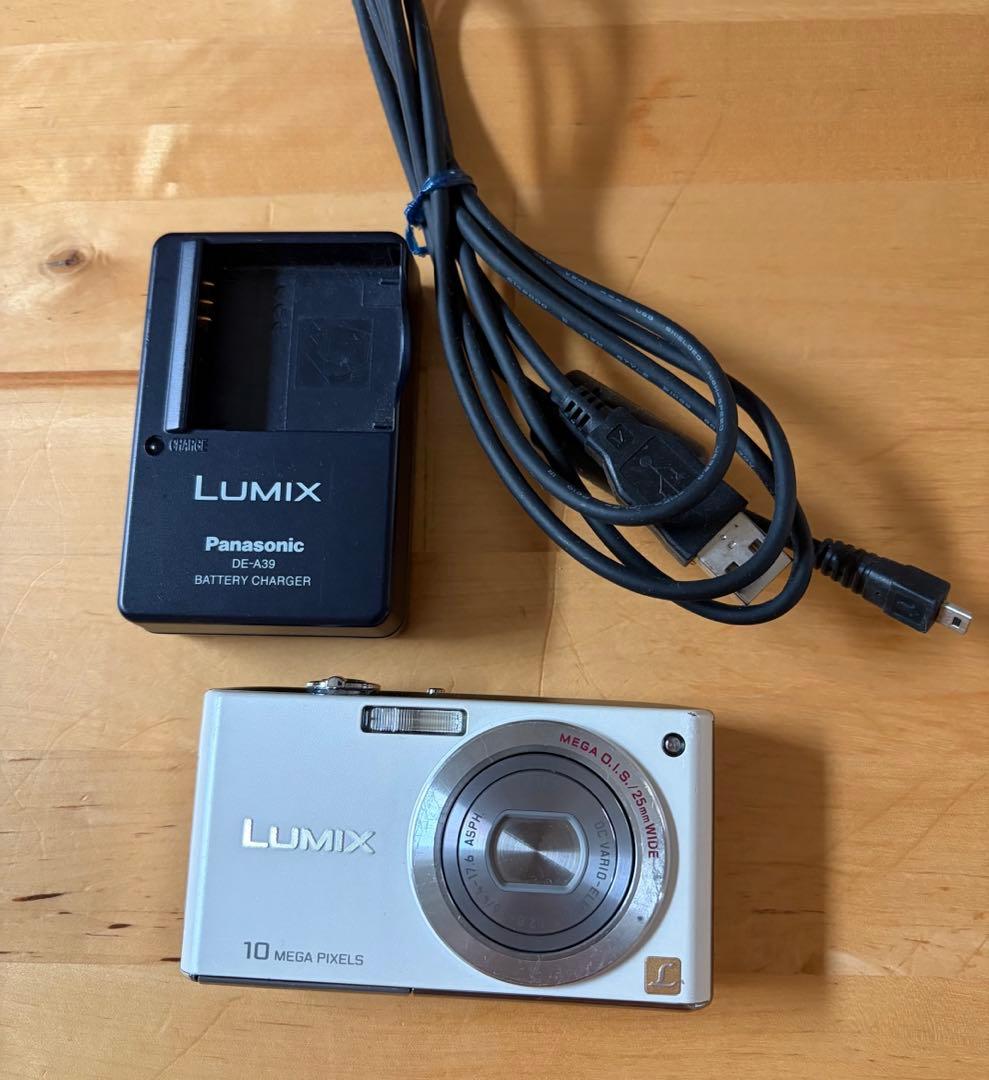 Panasonic LUMIX DMC-FX35 ホワイト