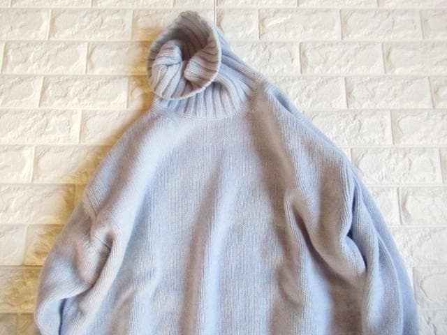 トゥモローランド ギャルリーヴィー 定価3万ファインウールタートルニット ブルー