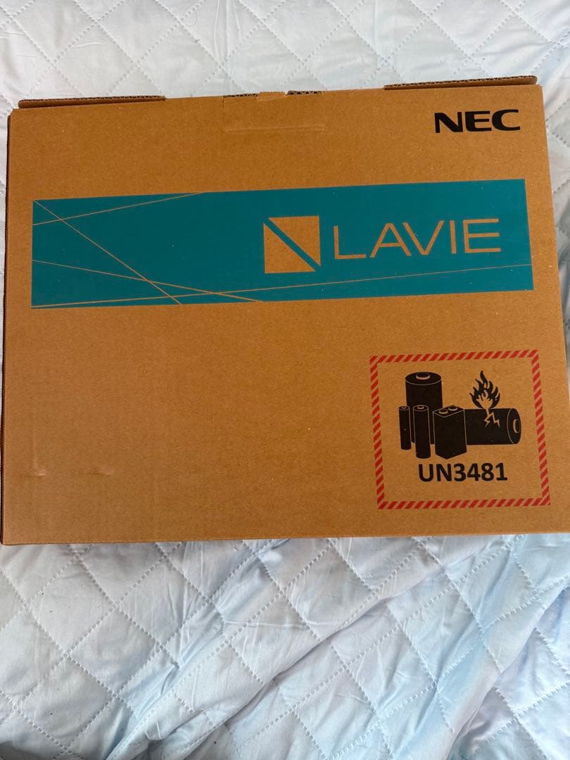 し*ん様 NEC LAVIE N15 ノートパソコンPC-GN12NBEAS ジ