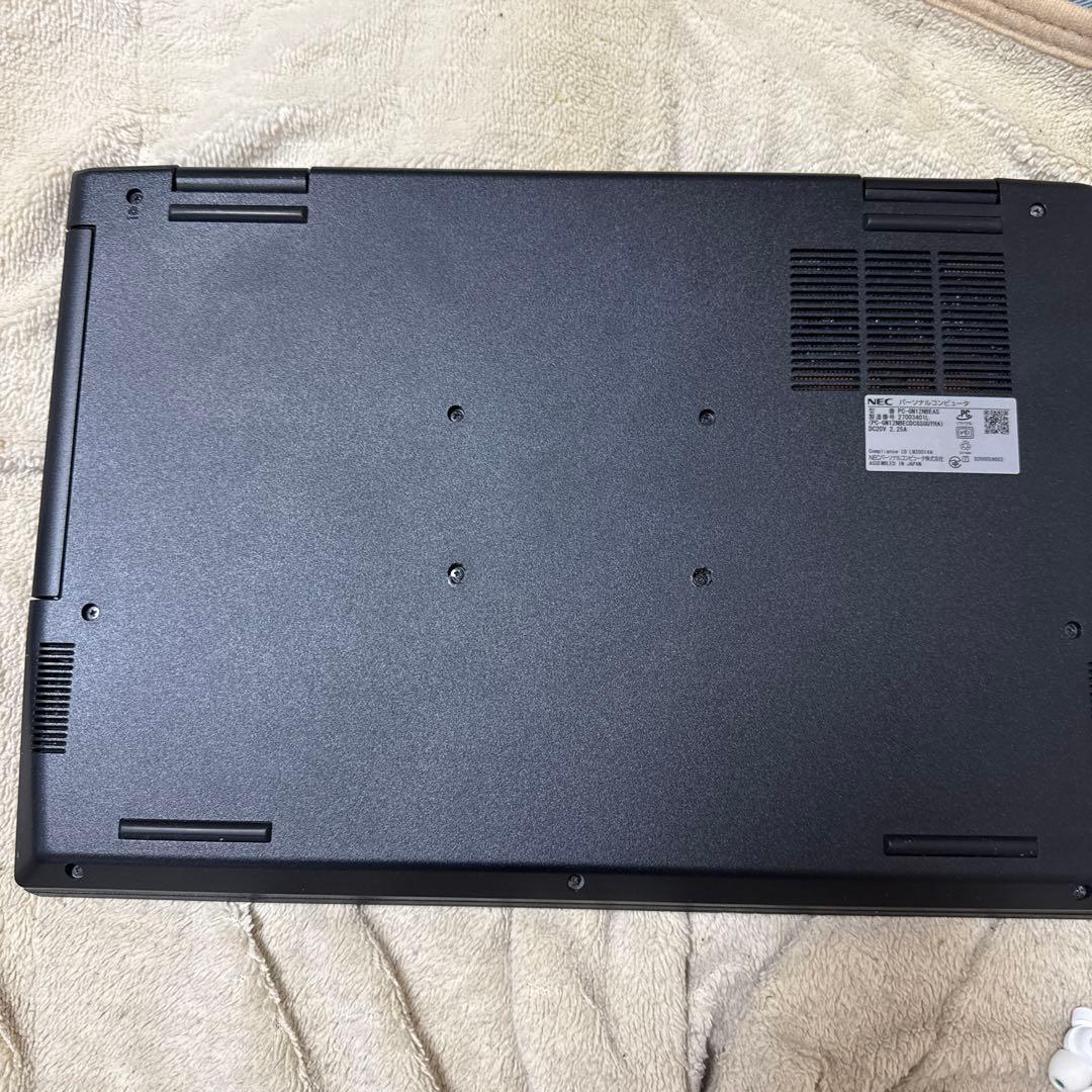 し*ん様 NEC LAVIE N15 ノートパソコンPC-GN12NBEAS ジ