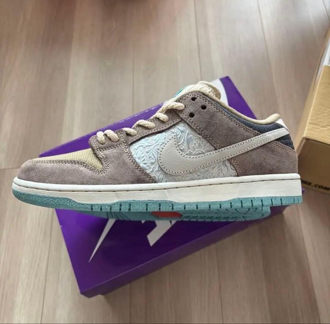 靴 Nike SB Dunk Low Pro Big Money Savings