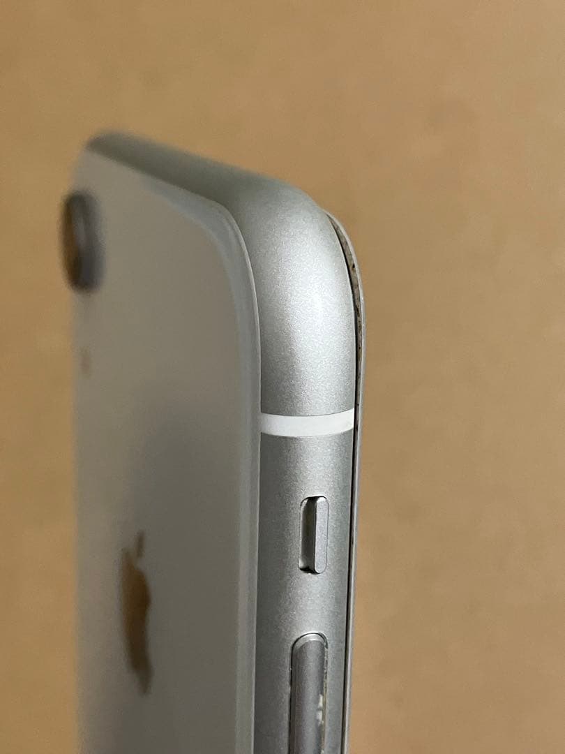 iPhone XR 64GB ホワイト　SIMロックなし　初期化済　動作品　美品