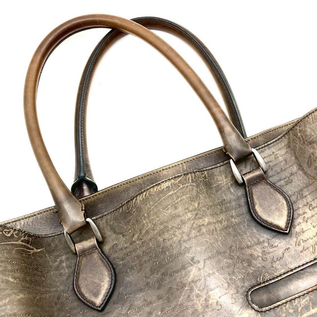 ベルルッティ カリグラフィ トゥジュール レザー トートバッグ 71022