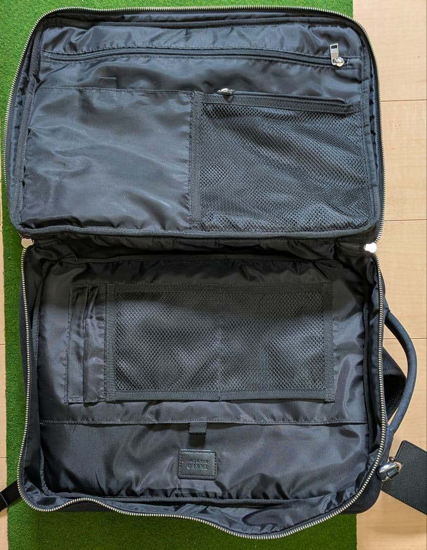 タケオキクチ　ネイビー ビジネスバッグ 中型