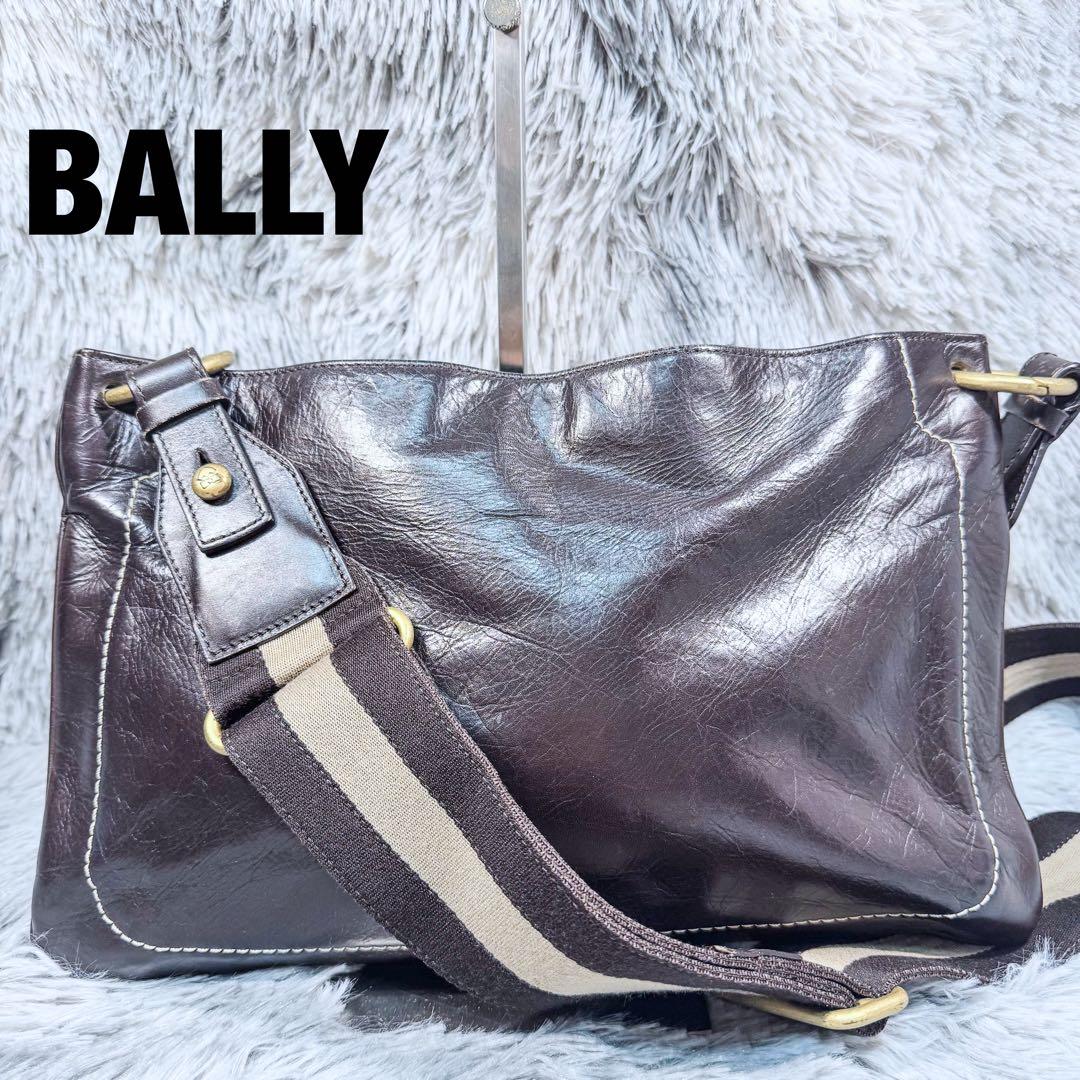 美品‼️ 大容量　バリー　トレインスポッティング メッセンジャー　バッグ　茶色