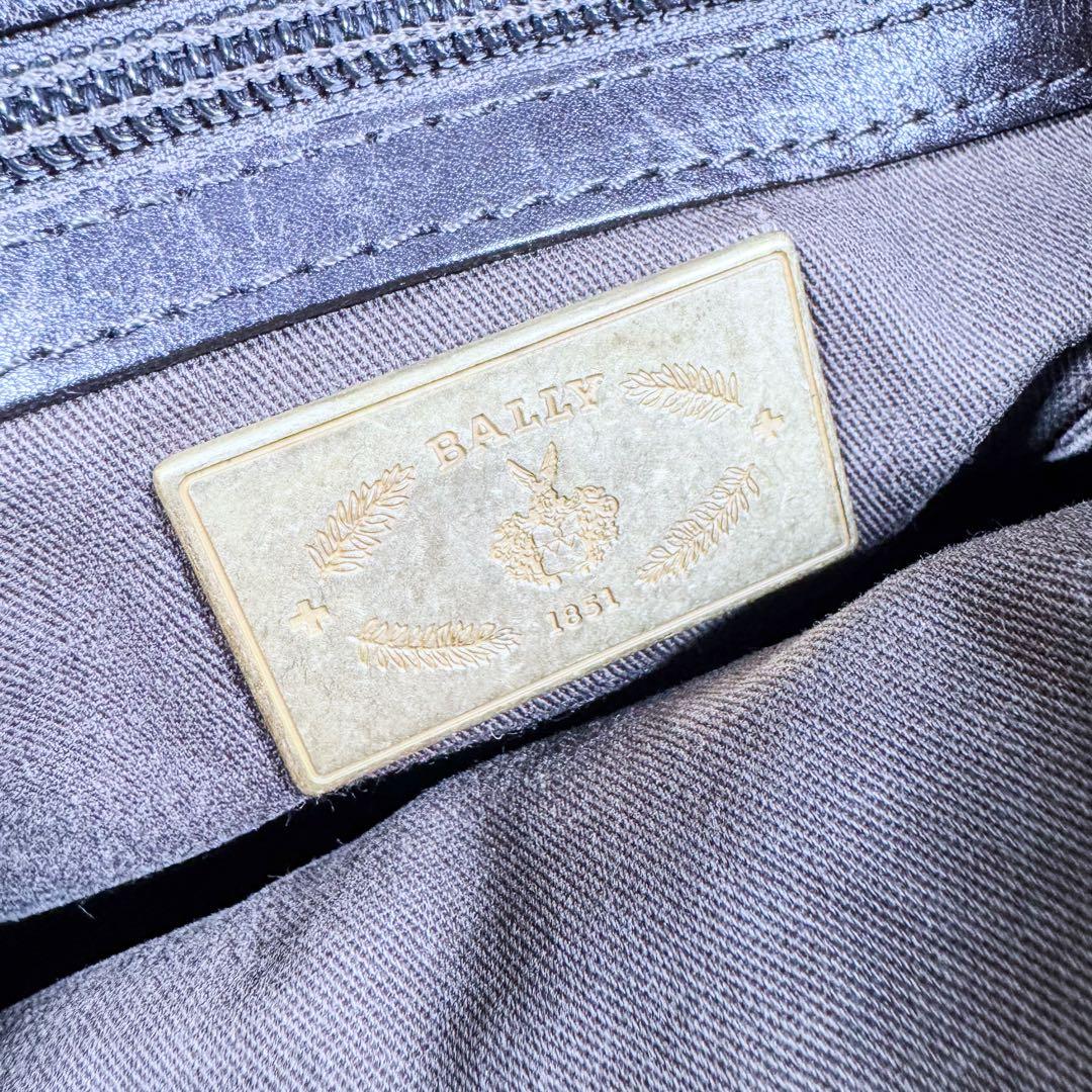 美品‼️ 大容量　バリー　トレインスポッティング メッセンジャー　バッグ　茶色