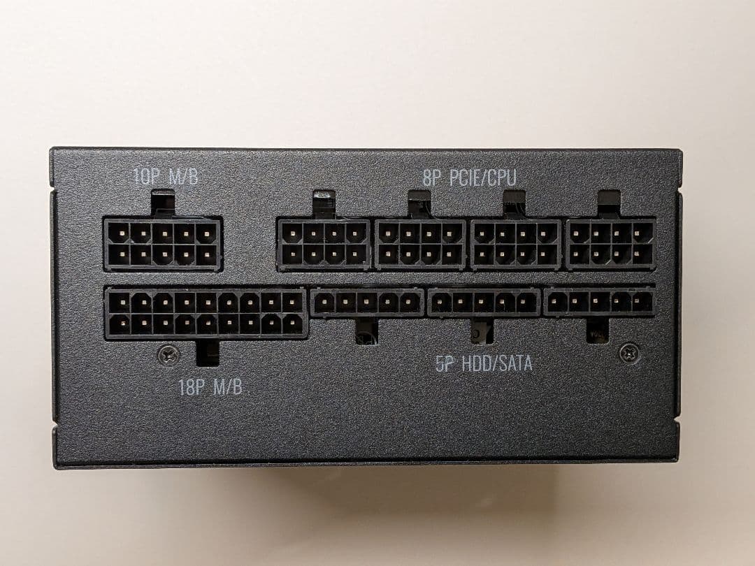 電源ユニット Cooler Master V650 SFX