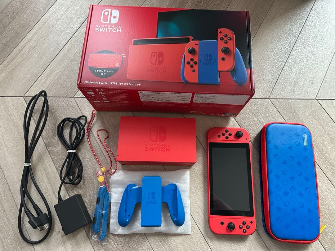 【極美品】Nintendo Switch マリオレッド×ブルー　セット