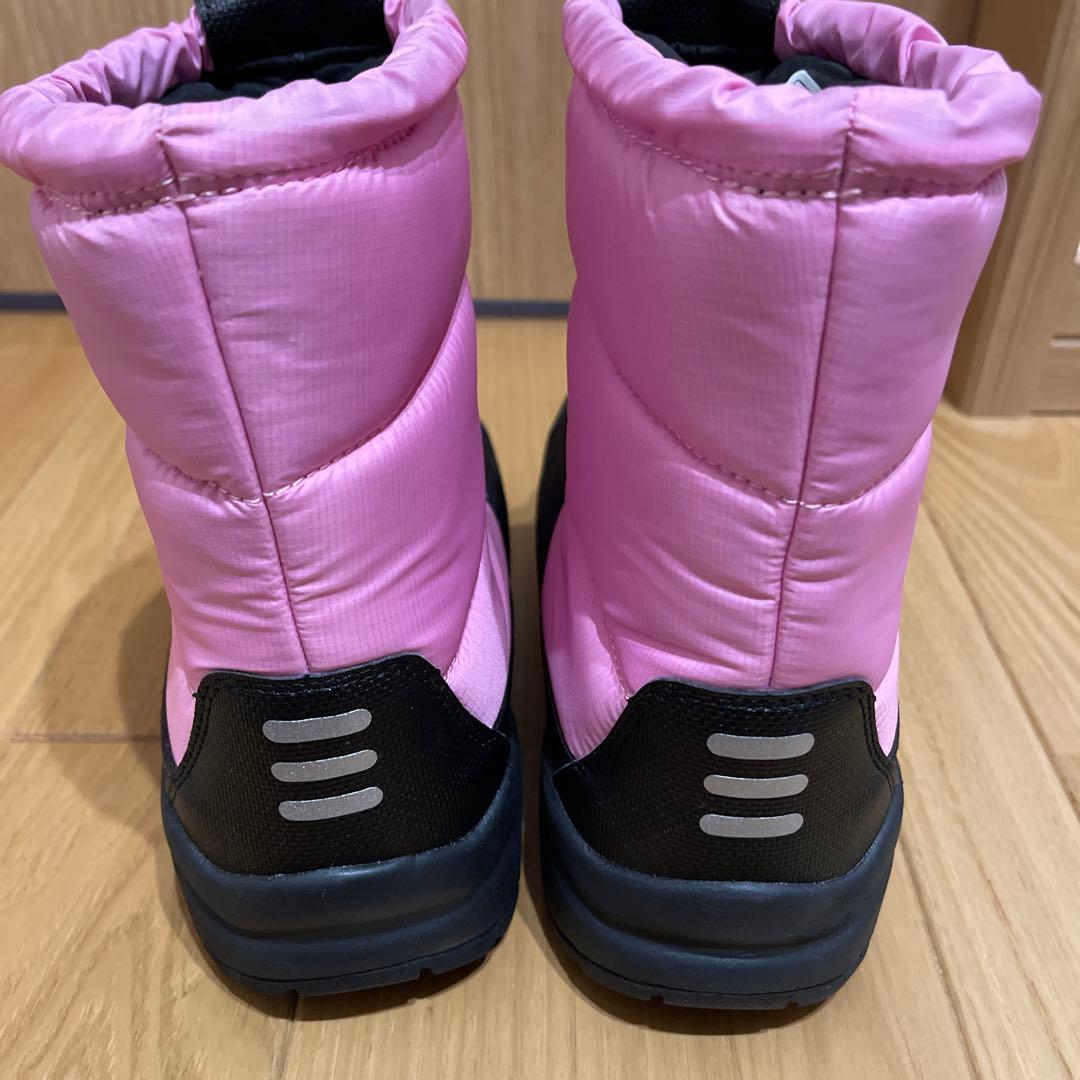 未使用　ノースフェイス　キッズブーツ ピンク　22センチNFJ52288