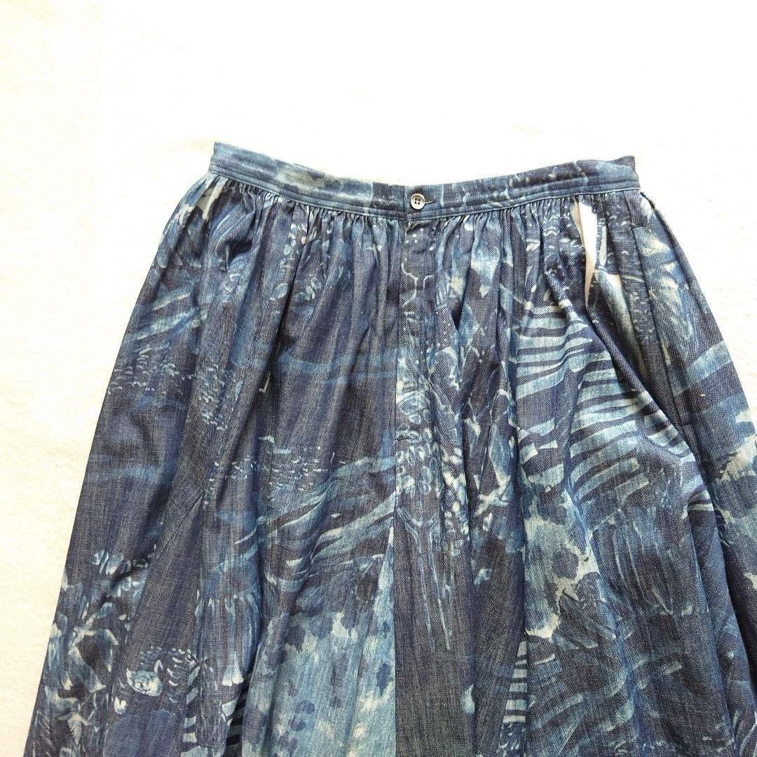 45Ｒ ワンダーランドプリントのスカート（インディゴ）45rpm