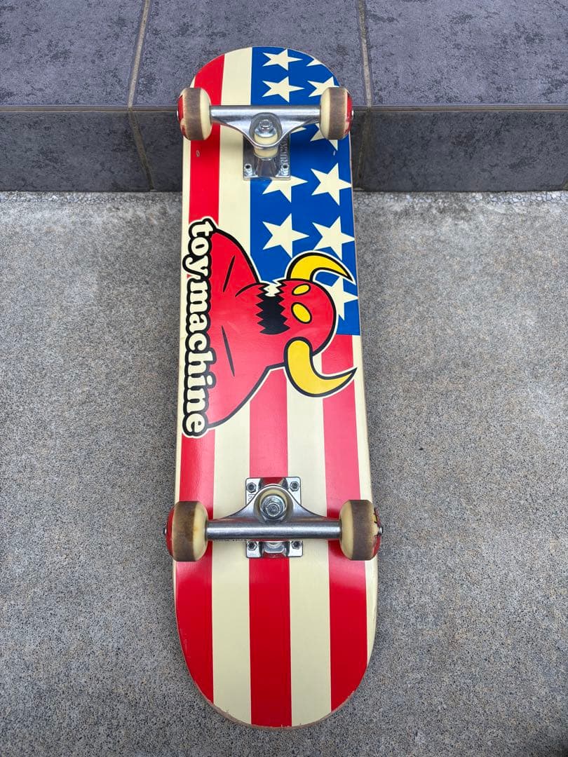 Toy Machine スケートボード コンプリート　7.7インチ