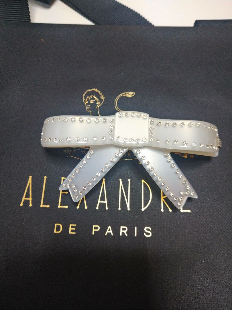 アレクサンドルドゥパリリボンバレッタ