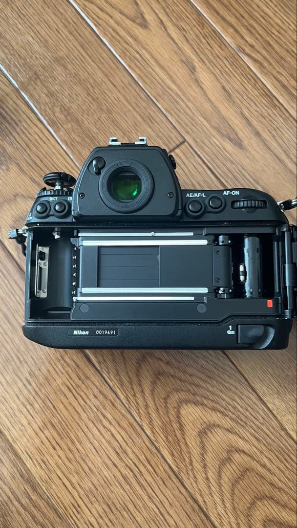 NIKON F6 ＋ AF NIKKOR 50mm f1.8D