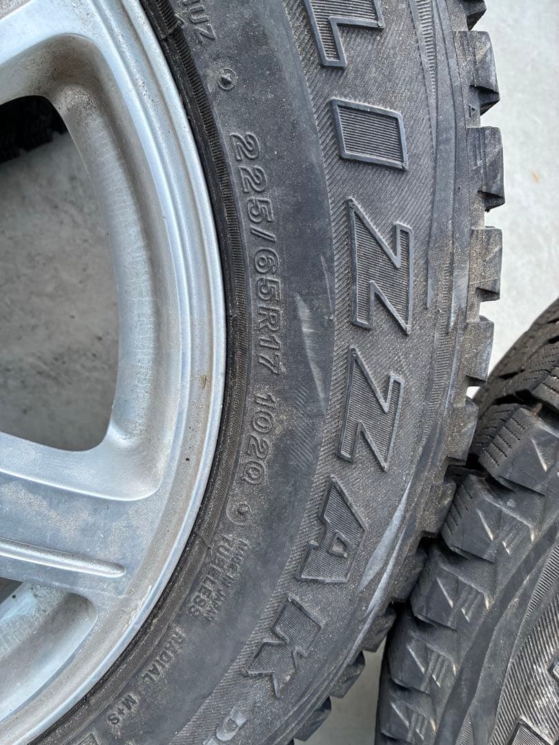 ブリザックタイヤ 17インチ アルミホイールセット