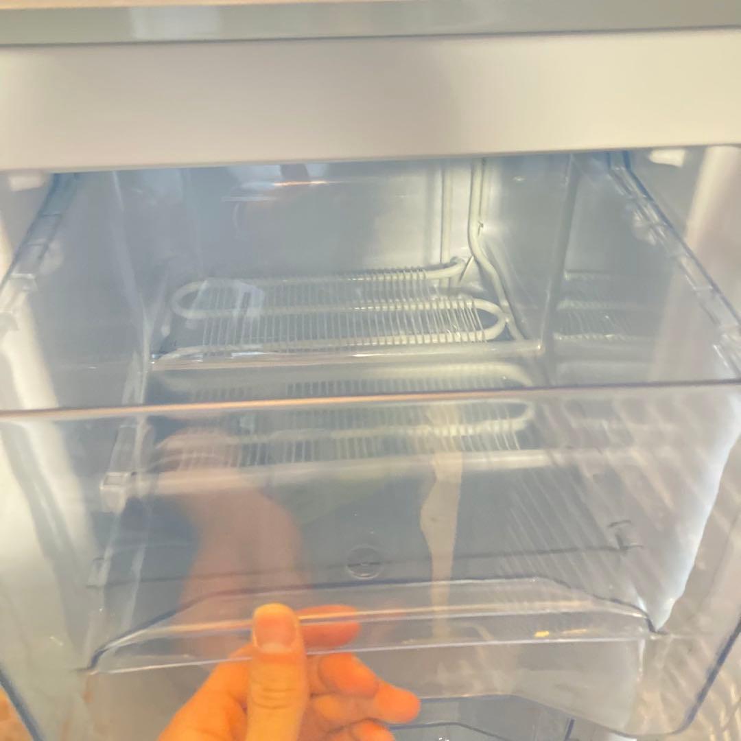 アイリスオーヤマ 冷凍庫 60L ホワイト IUSD-6B-W 小型 2020年