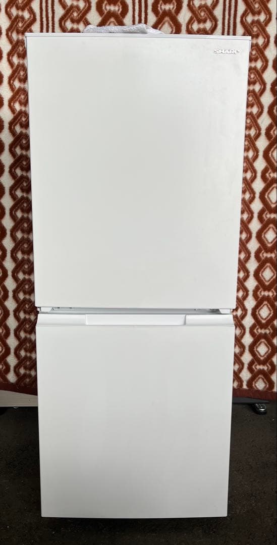 SHARP中古冷蔵庫 152L 2024年製 形名SJーDー15KーW