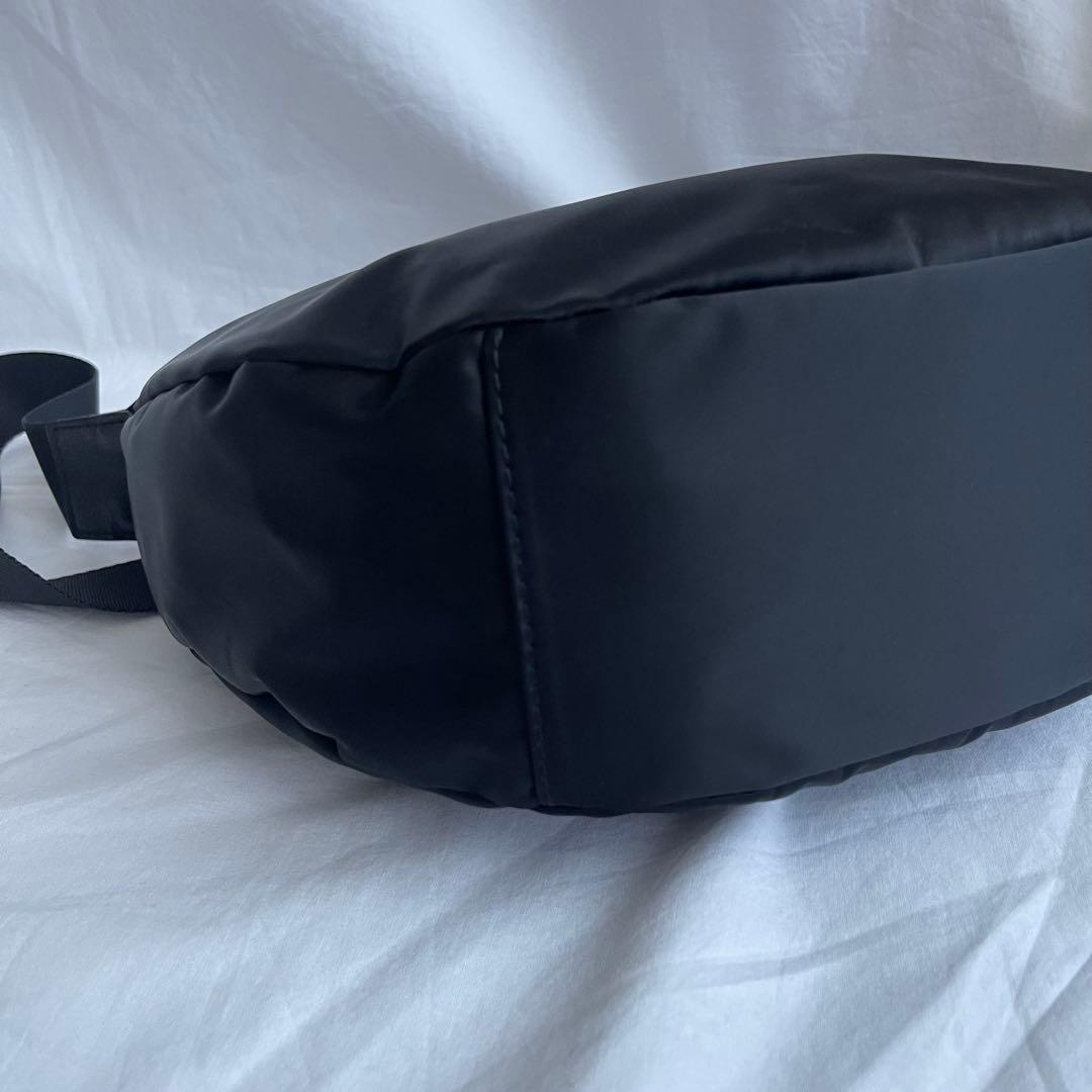 【未使用級】russet ラシット　クラウズナイロン　ラウンドショルダー