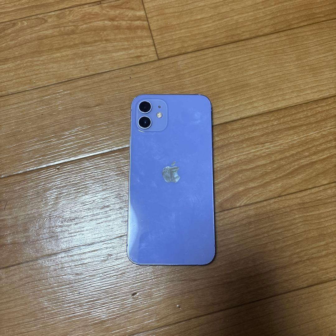 iPhone 11 本体　電源つきません