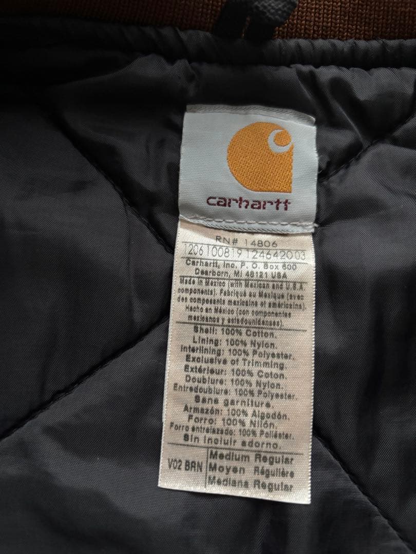 カーハート　ダックベスト　ブラウン　V02 BRN Mサイズ　フェード
