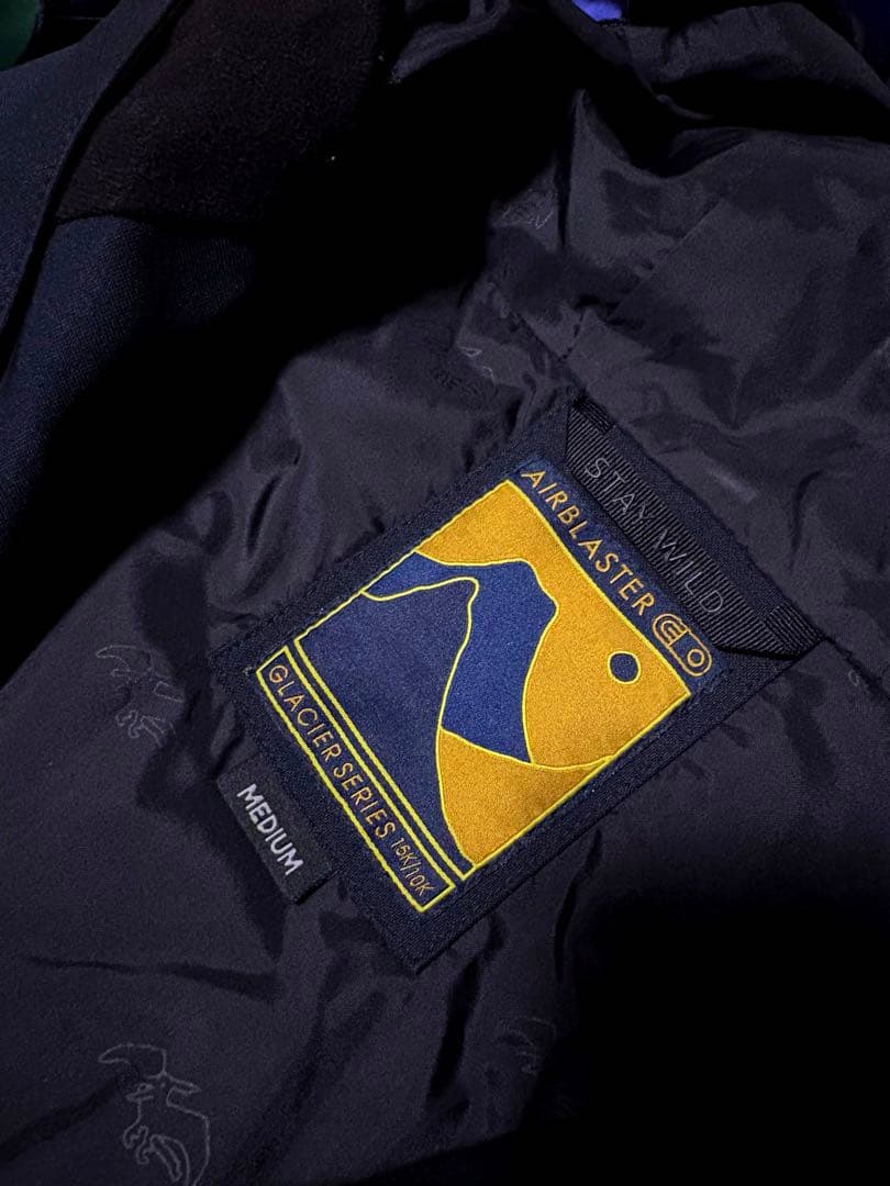 エアブラスター　スノーウェア　M上下セット