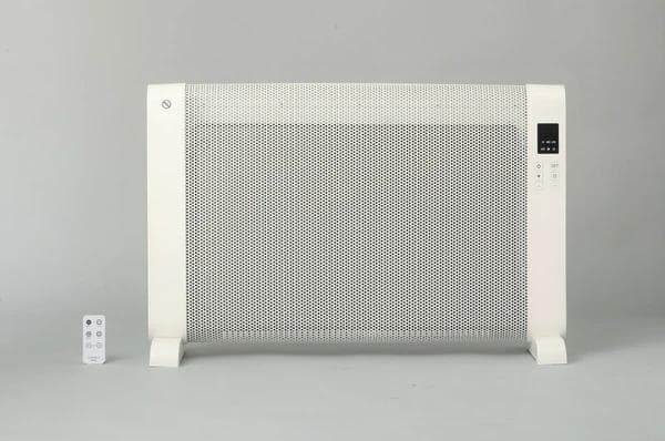 遠赤外線パネルヒーター風を巻き起こすことがない為空気が乾燥することがありません。