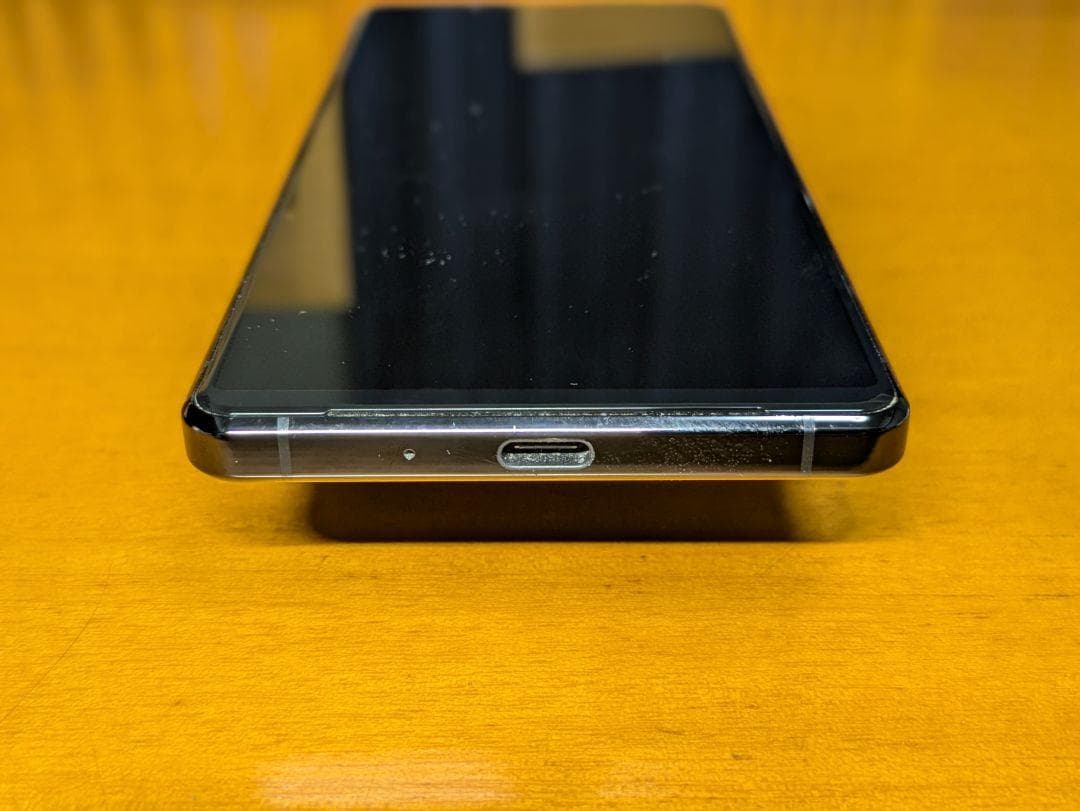 【ジャンク】Xperia 1 ii ブラック　（docomo)