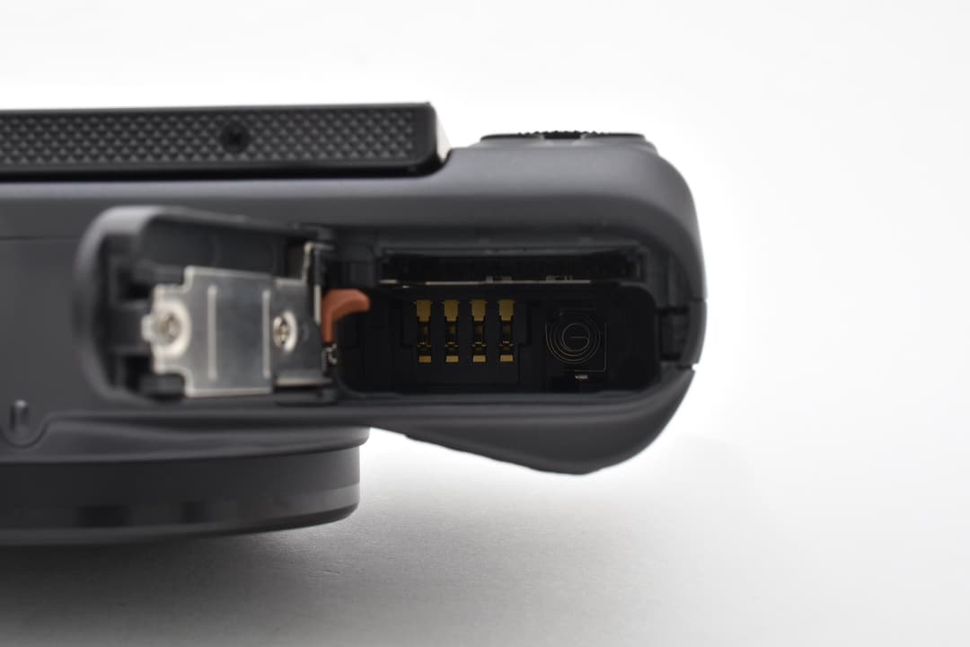 ■ほぼ新品■ キャノン PowerShot SX730 HS #D056