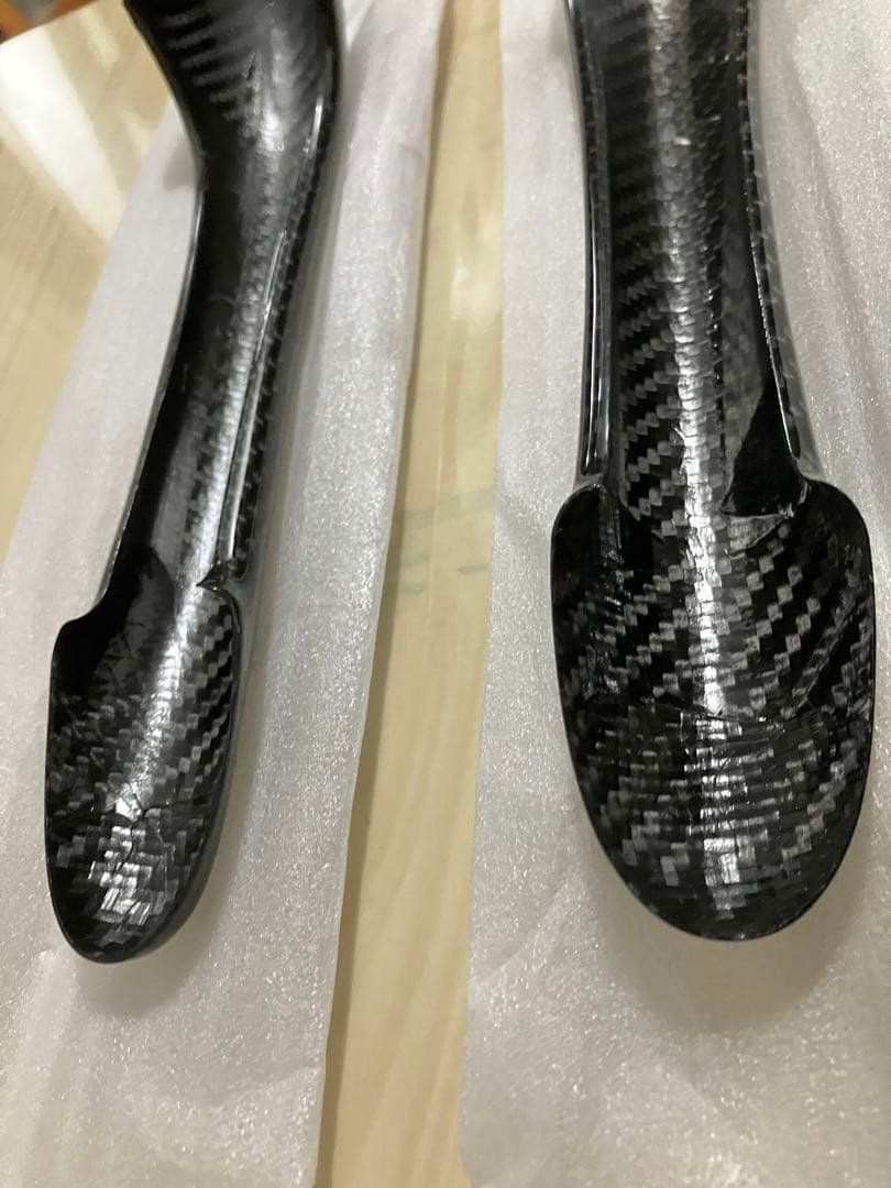 マセラティ グラントゥーリズモ カーボン 新品