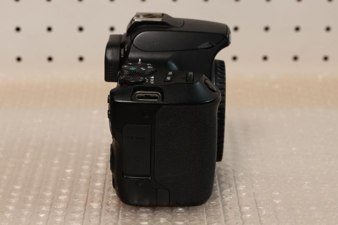 Canon EOS Kiss X10・ダブルズームキット