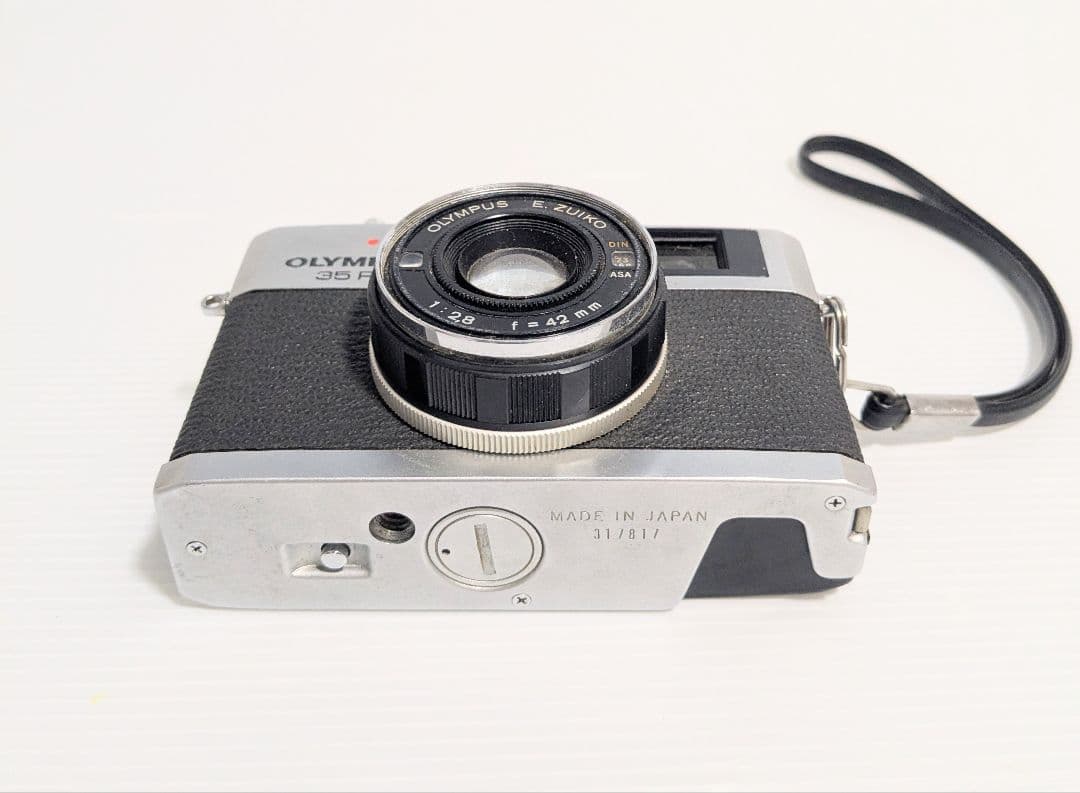 OLYMPUS 35 RC オリンパス　コンパクトフィルムカメラ