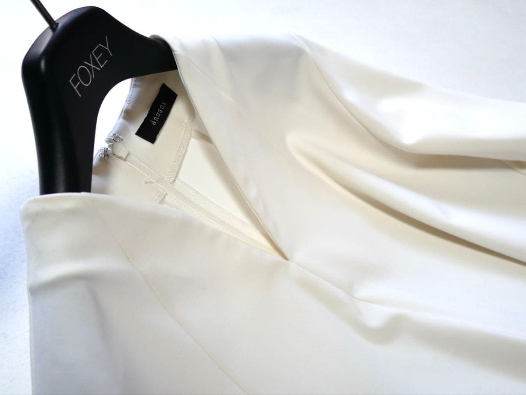 アニュアンス anuans ラッフルスリーブブラウス