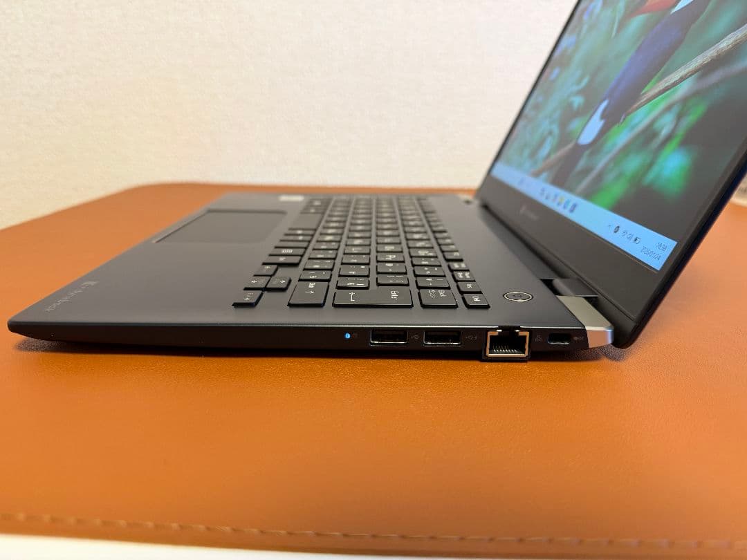 美品dynabook G83/FP i7-10510u 16g-512g