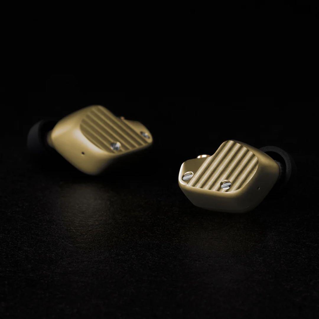 イヤホン final A10000 Collector's Edition