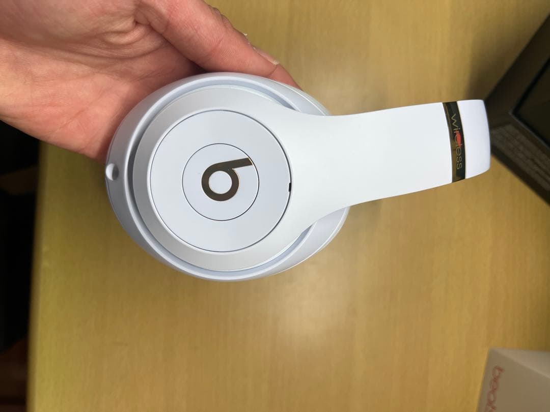 ヘッドホン beats studio 3 wireless