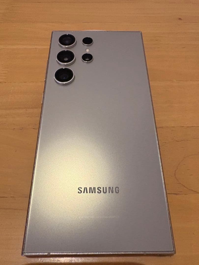 Samsung Galaxy S24 Ultra 本体 256GB　韓国版