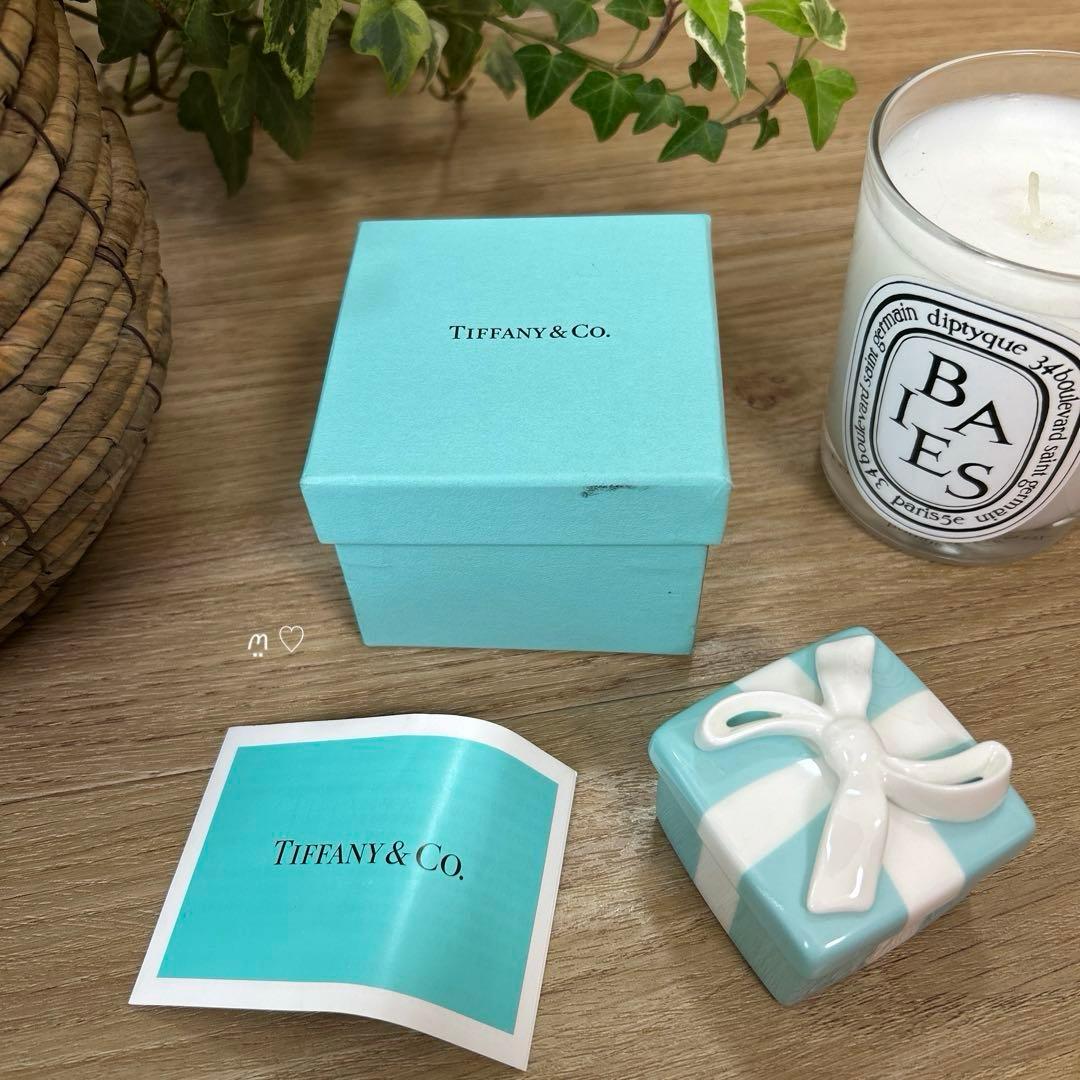 新品ティファニー　ブルーボウボックス　ミニ　プレゼントリボン小物入れ　インテリア