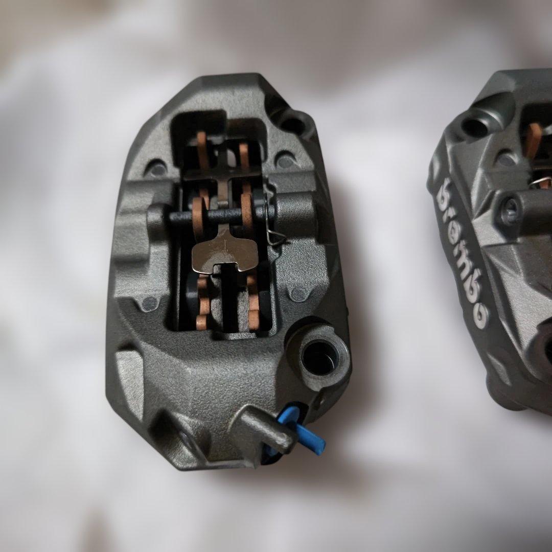 中古 カワサキ Z900RS SE ブレンボキャリパー