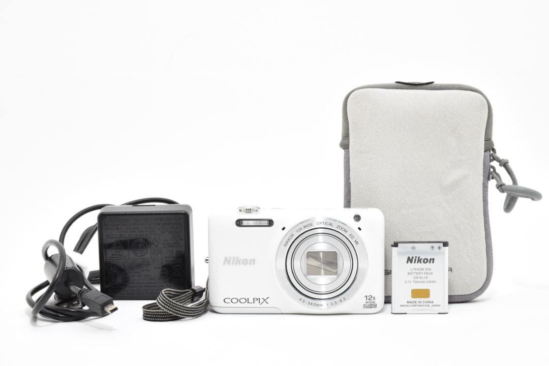 ■ 美品 ■ ニコン　Nikon COOLPIX S6600 ナチュラルホワイト