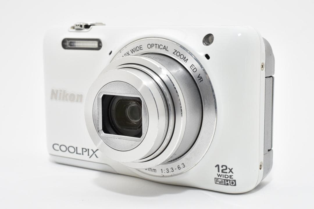 ■ 美品 ■ ニコン　Nikon COOLPIX S6600 ナチュラルホワイト