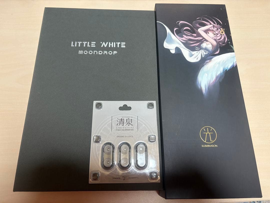 水月雨MOONDROP ILLUMINATION-光、Little White