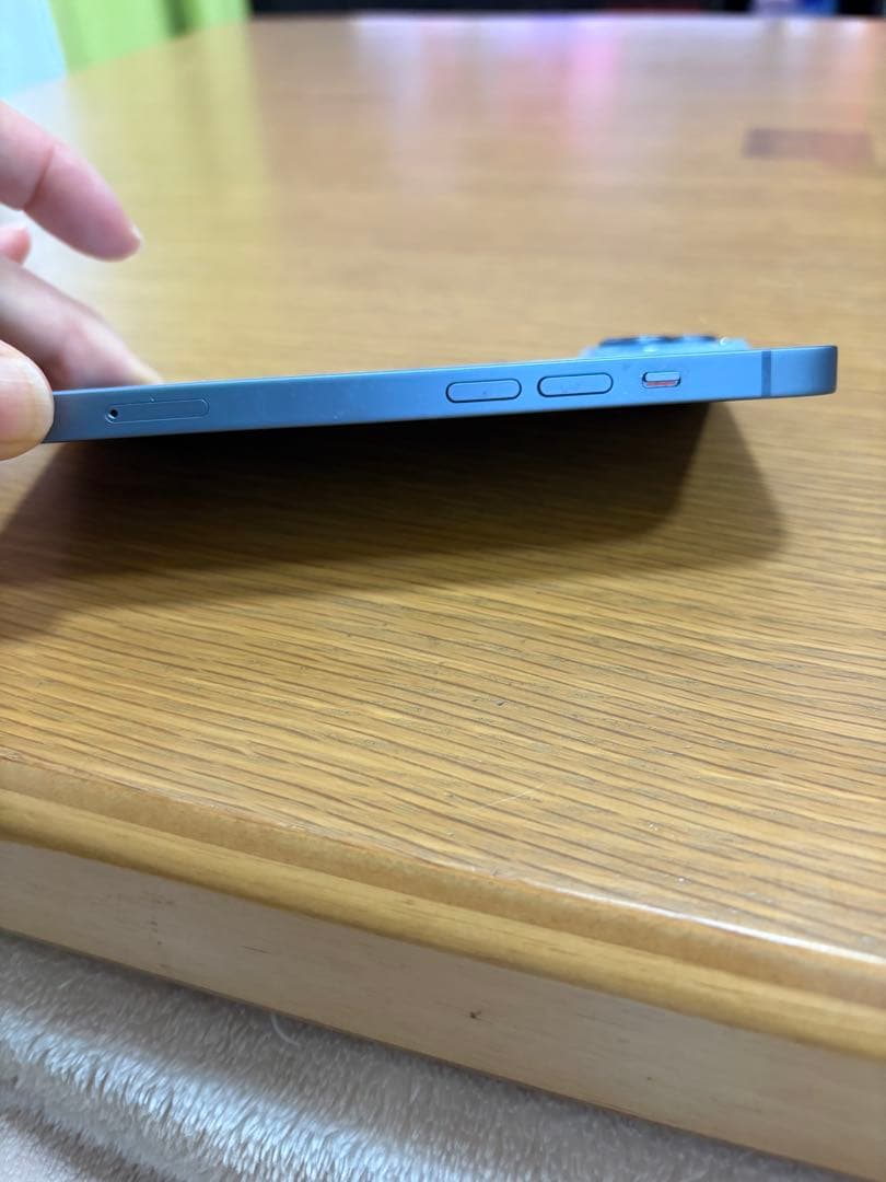 スマートフォン本体 iPhone14 128gb