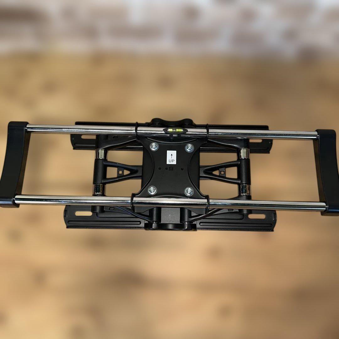 パモウナ　壁掛けTV金具　XW-1 32-51インチ用