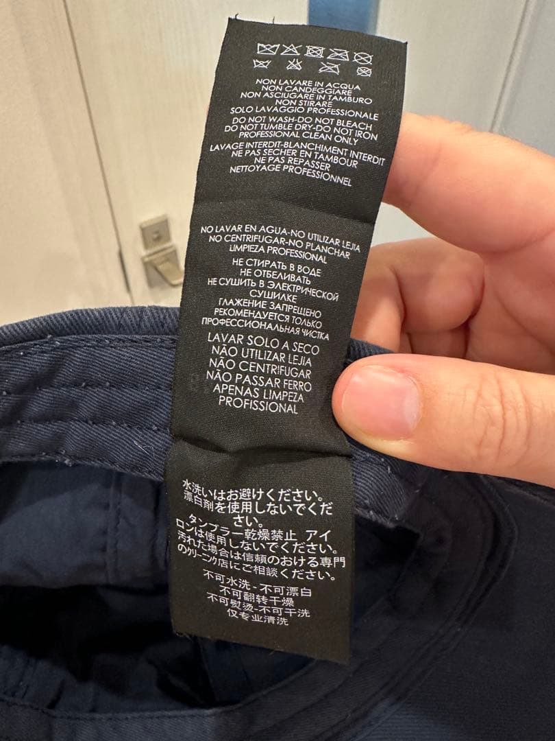 BALENCIAGA ネイビーキャップ