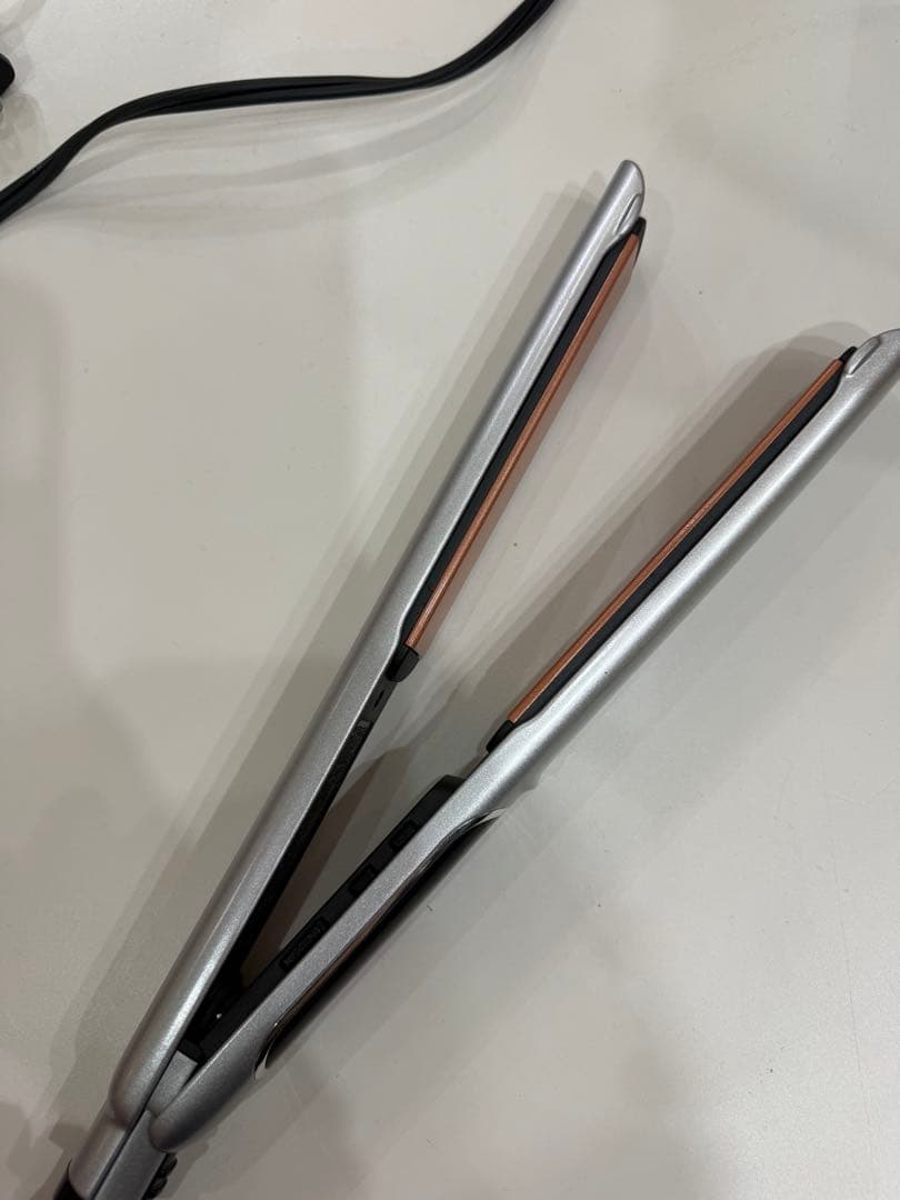 【美品】REVLON ストレートヘアアイロン 1インチ