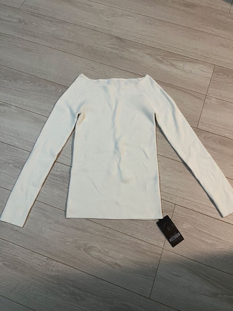 anuans シルクカシミアブレンドボートネックニット　新品未使用　値下げ