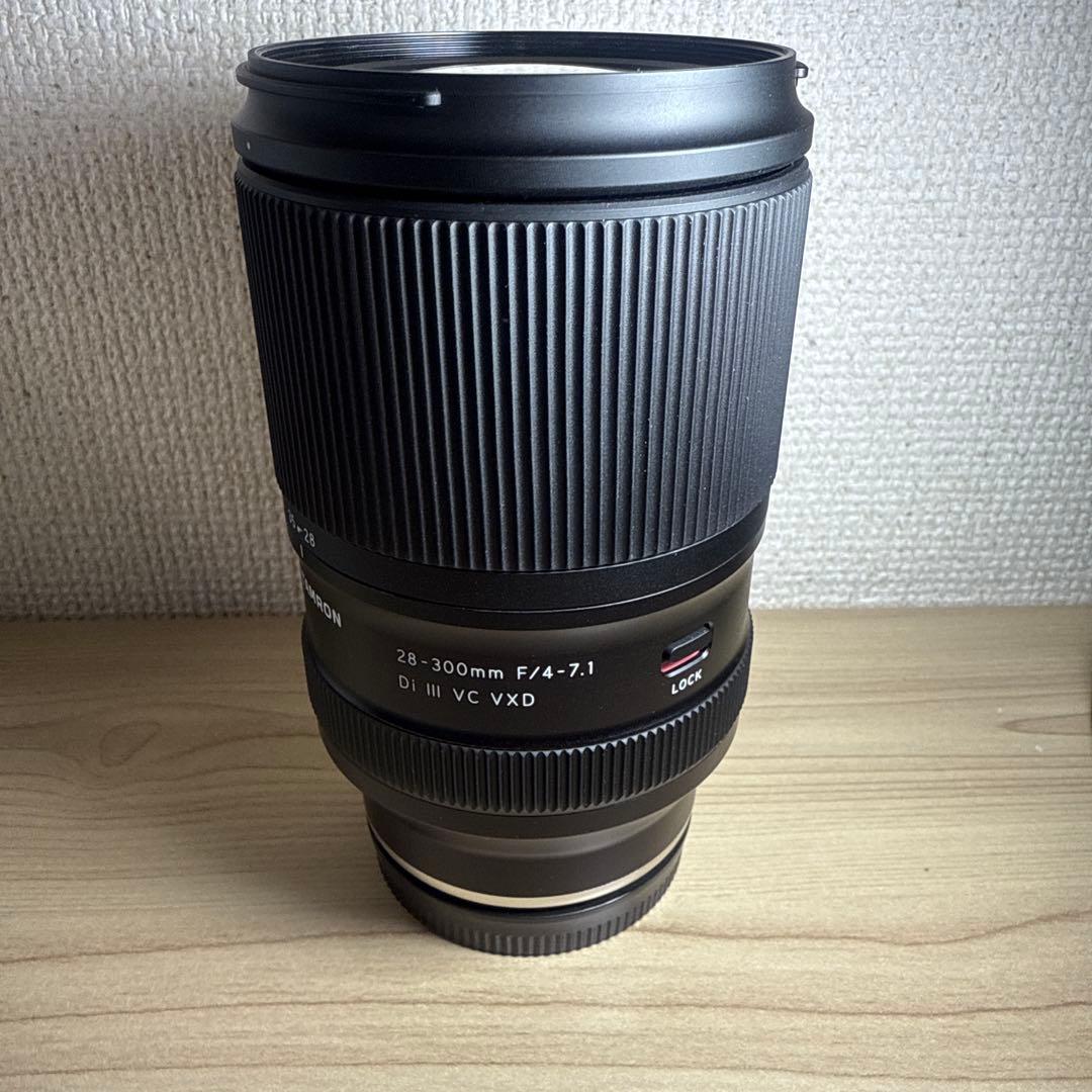 TAMRON　28-300mm F/4-7.1 Di III VC VXD