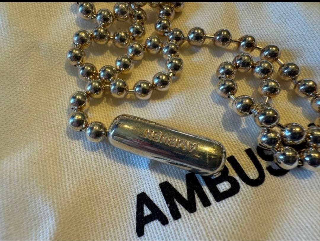 umbushボールチェーン　ネックレス