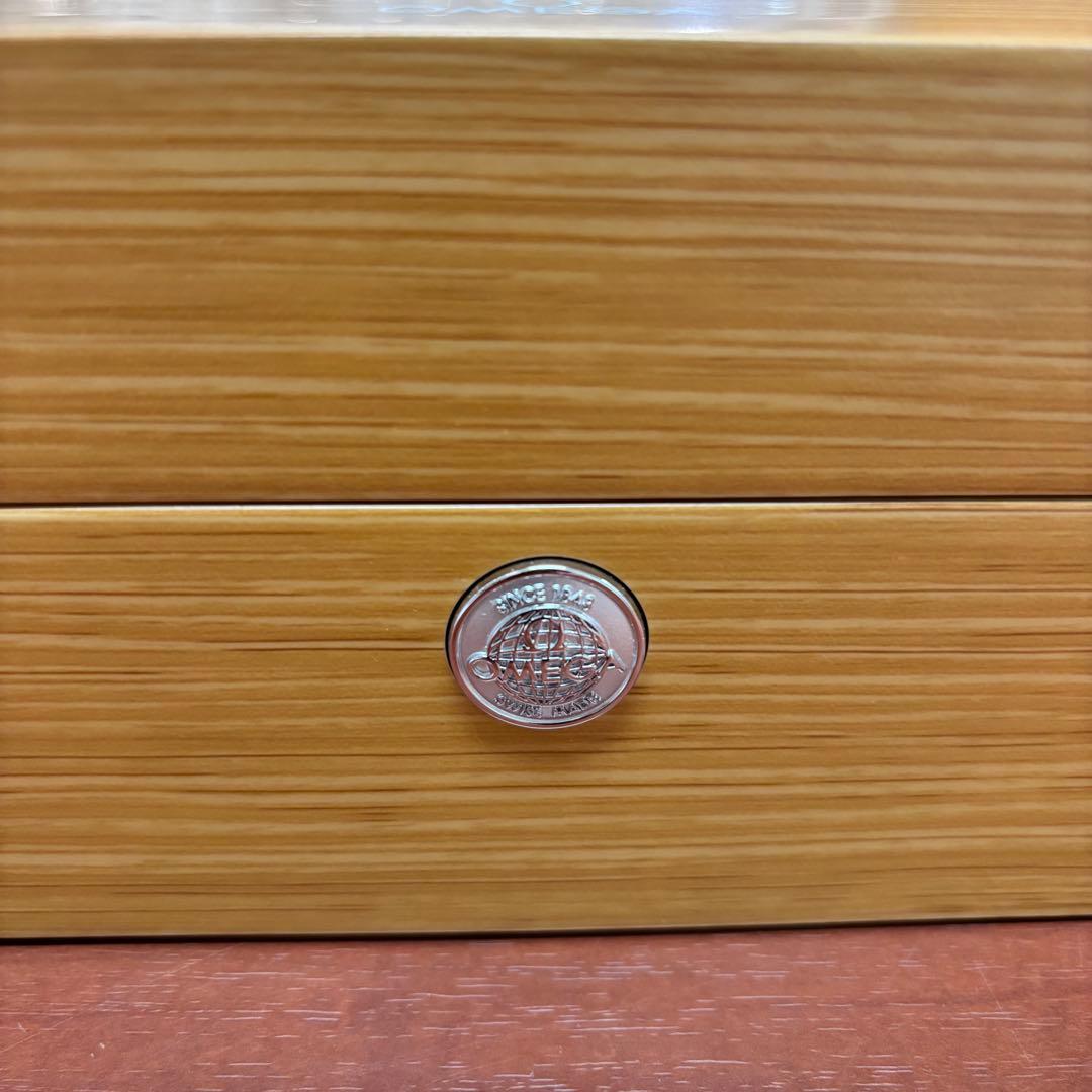OMEGA 木製 時計ケース