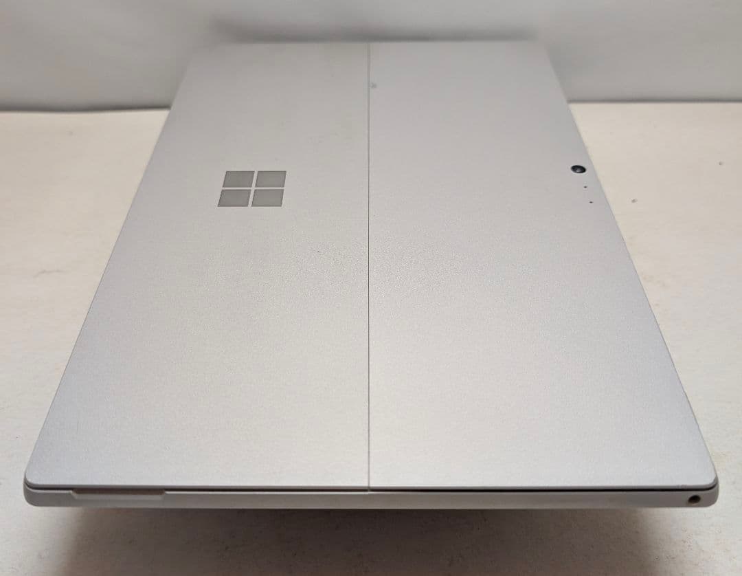 A6 Surface Pro5　Corei5第7世代　メモリ8GB