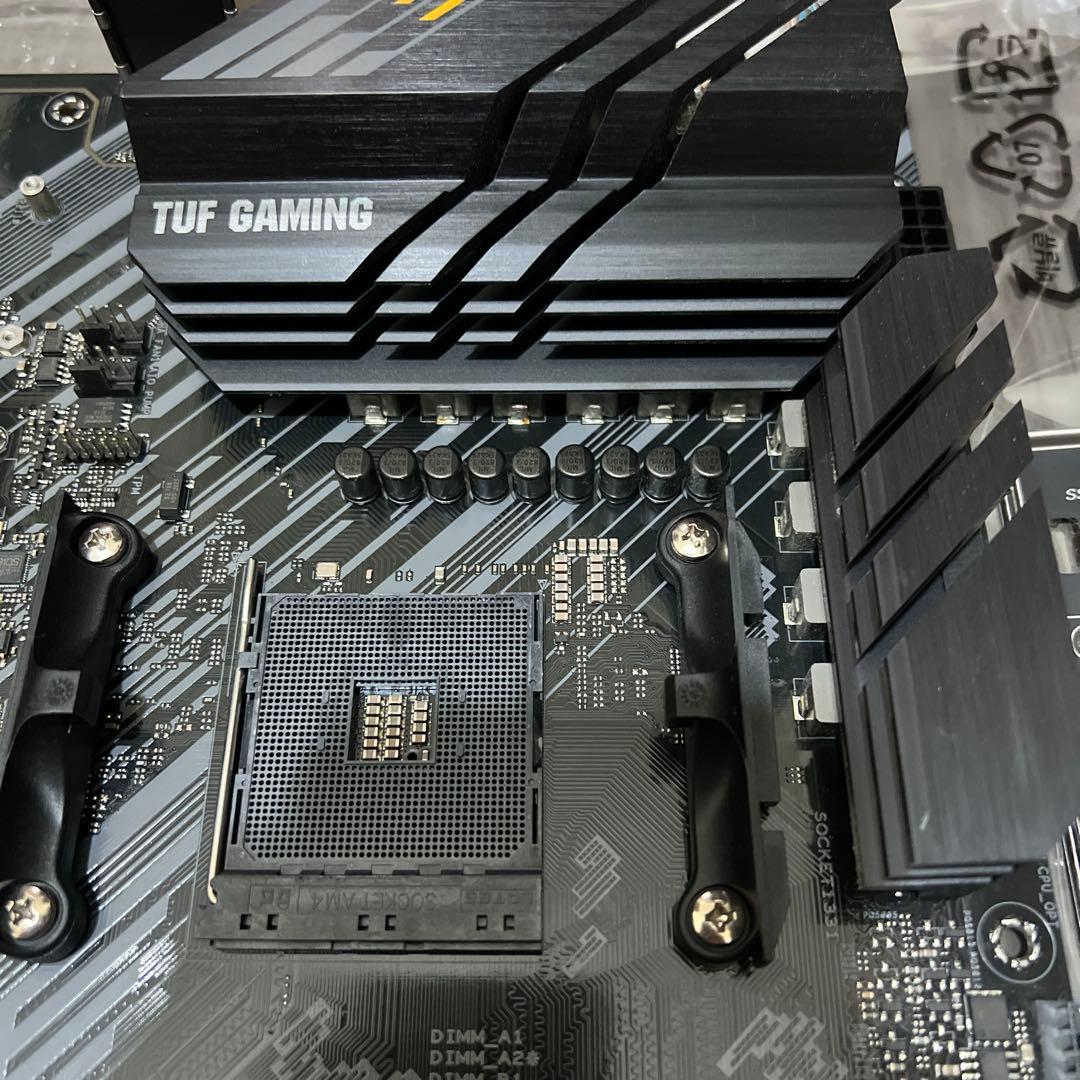 ASUS TUF Gaming B550-PLUS マザーボード